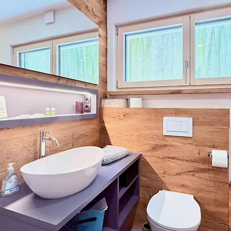 아파트 Allgaeutraum - Hochwertig Und Modern Mit Whirlpoolwanne *